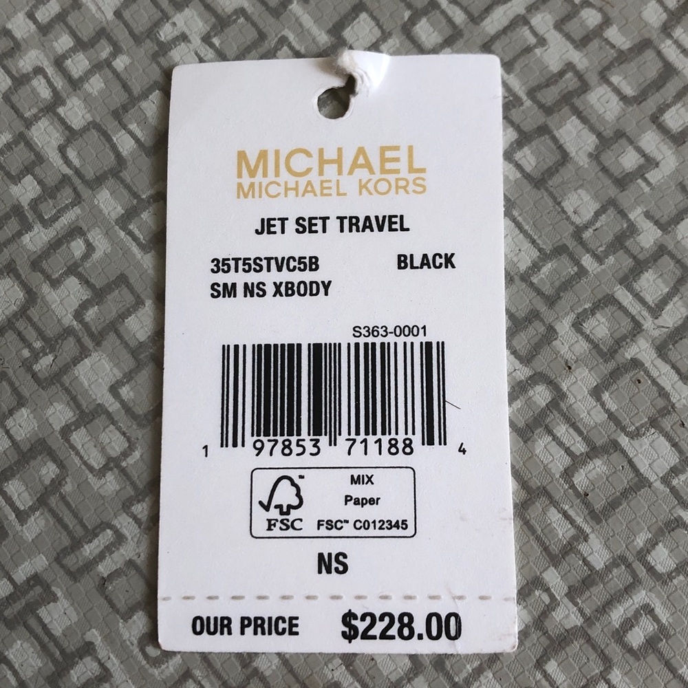 NWT Michael Kors Jet Set Travel Black Crossbody Bag - Picture 5 of 10